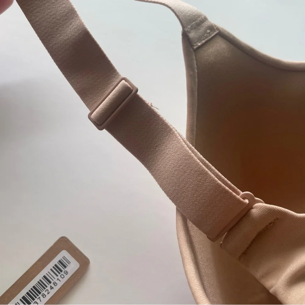 NWT SKIMS Fits Everybody T-Shirt Demi Bra Women’s 46D Clay Underwire Adjustable - Picture 7 of 8